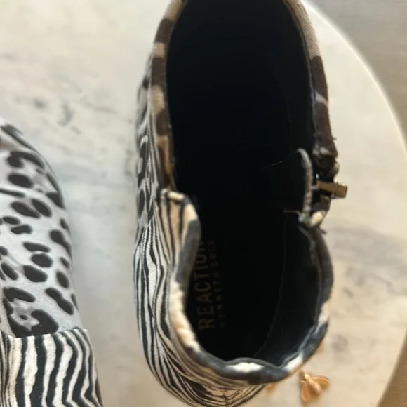 Kenneth Cole Reaction Mix Animal Print Kick Bit Booties - Picture 10 of 10